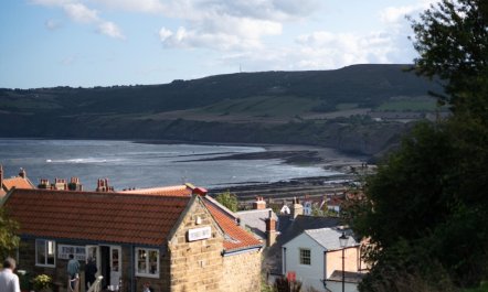 3 Bed in Robin Hoods Bay 4