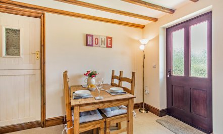 2 Bed in Whitby 7