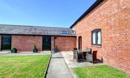 2 Bed in Llandinam 1