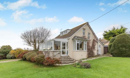 4 Bed in Worth Matravers