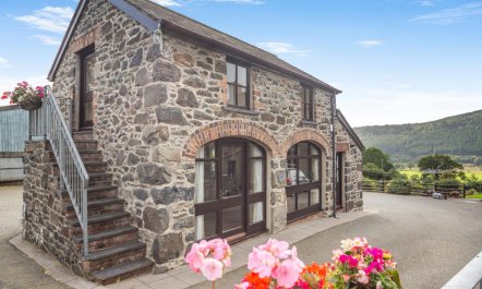 2 Bed in Llanrwst 6