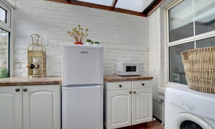 3 Bed in Broadstairs 4