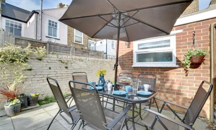 3 Bed in Broadstairs 9