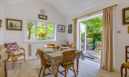 2 Bed in Southwold 5