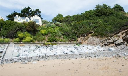 4 Bed in Nr Saundersfoot 7