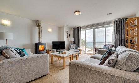 4 Bed in Nr Saundersfoot 1