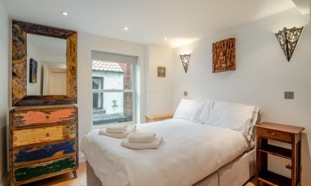 3 Bed in Whitby 8