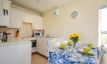 2 Bed in Padstow 7