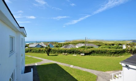 2 Bed in Padstow 4