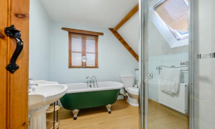 3 Bed in Manorbier 4