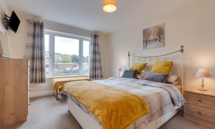 2 Bed in Whitby 6