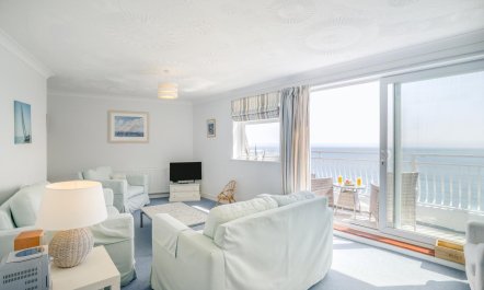 3 Bed in Swanage 2