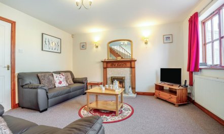 2 Bed in Whitby 3