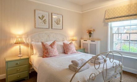 4 Bed in Southwold 7