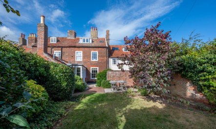 4 Bed in Southwold 0