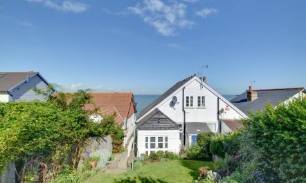 3 Bed in Herne Bay 2