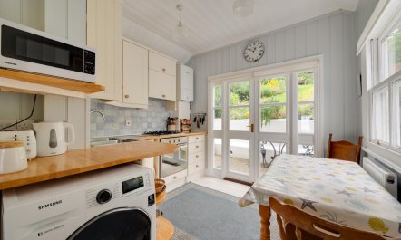 3 Bed in Herne Bay 5