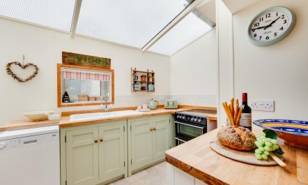 2 Bed in Shaldon 6