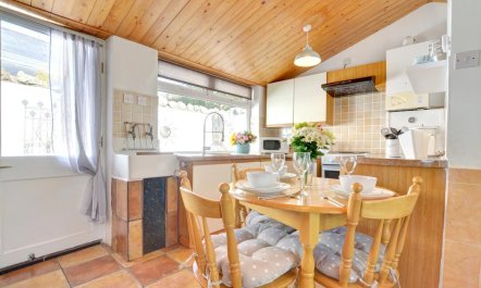 2 Bed in Saundersfoot