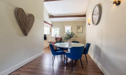 2 Bed in Pateley Bridge 3