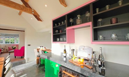 7 Bed in Welshpool 3