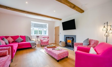 7 Bed in Welshpool 3