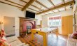 7 Bed in Welshpool 9