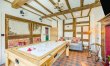 7 Bed in Welshpool 4