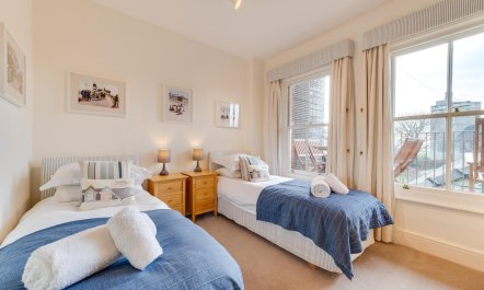 2 Bed in Southwold 9