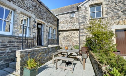 4 Bed in Padstow 8