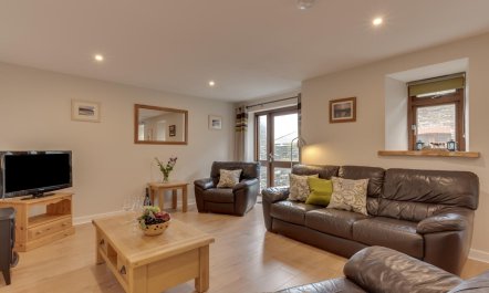 2 Bed in Padstow 1