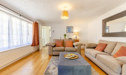 2 Bed in West Runton 8