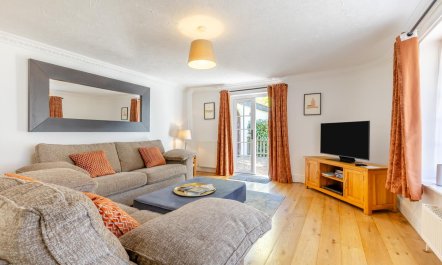2 Bed in West Runton 6