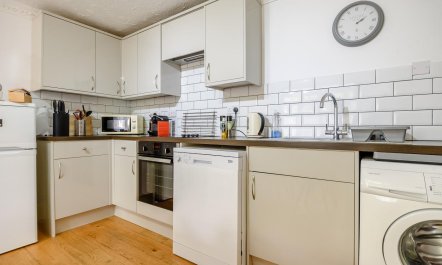 2 Bed in West Runton 3