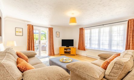 2 Bed in West Runton