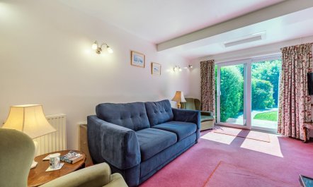 3 Bed in Haverfordwest 1