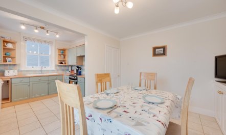 2 Bed in Southwold 3