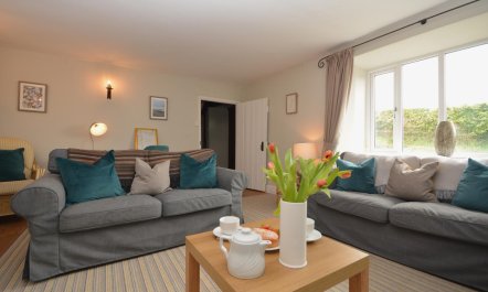 4 Bed in Bude 3