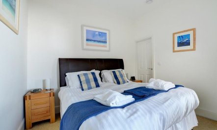 1 Bed in Looe 6