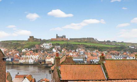 2 Bed in Whitby 1