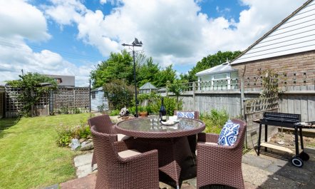 2 Bed in Winchelsea 7