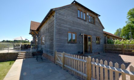 4 Bed in Tenterden 4