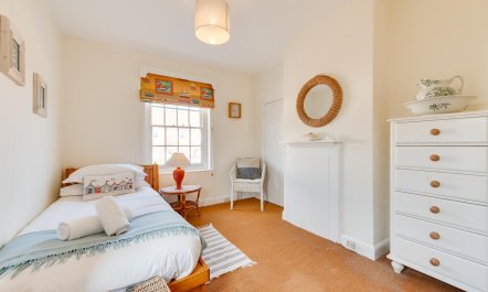 3 Bed in Southwold 9