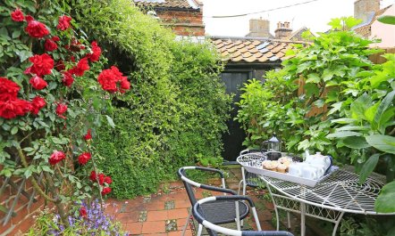 3 Bed in Southwold 2