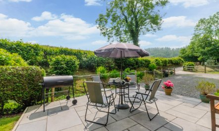 2 Bed in Welshpool 3