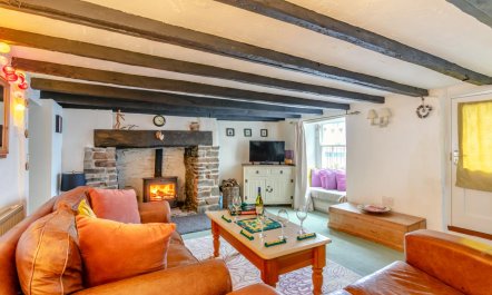 2 Bed in Appledore 2