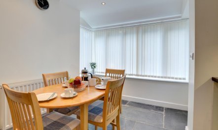 2 Bed in Dinas Mawddwy 6