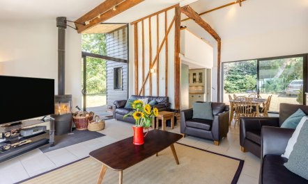3 Bed in Holbrook 2
