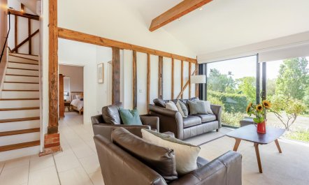 3 Bed in Holbrook 8
