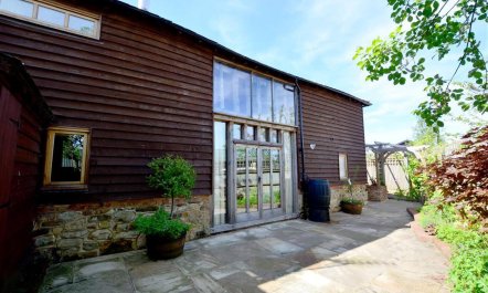 2 Bed in Cranbrook 2